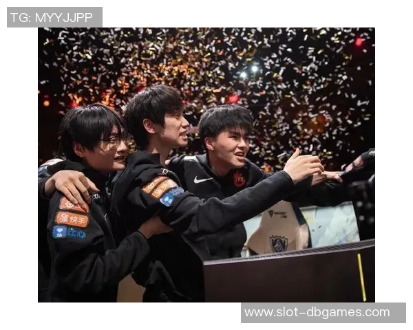 权威发布英雄联盟实力榜单揭示顶尖战队与选手的真实实力与潜力实时新闻